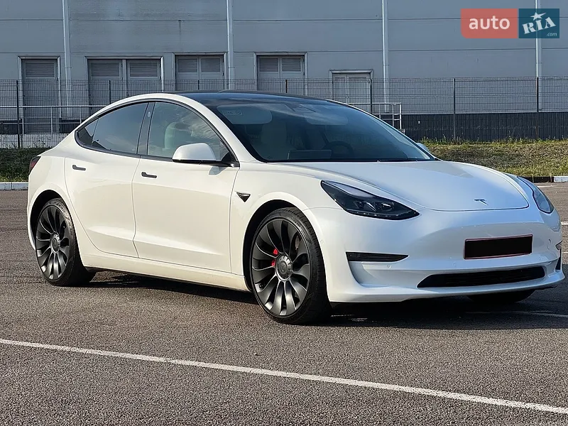 Tesla Model 3