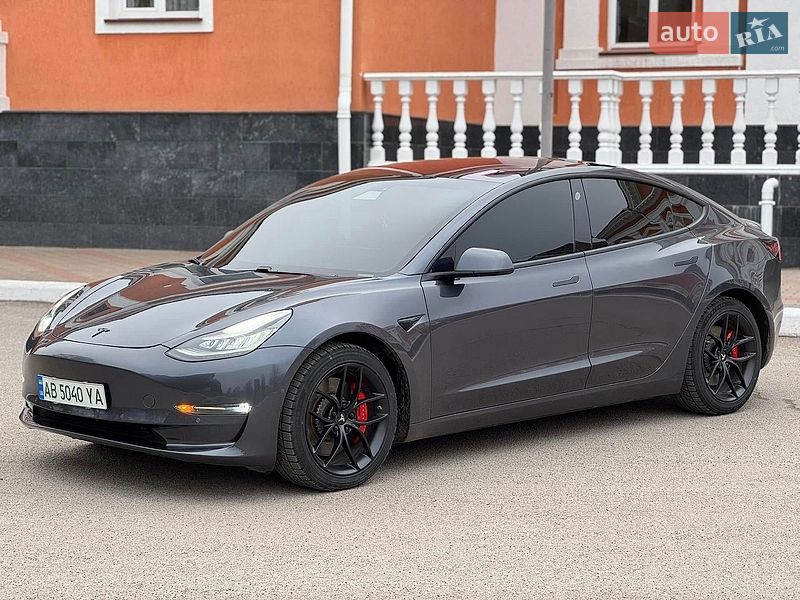 Tesla Model 3 2018