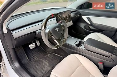 Седан Tesla Model 3 2019 в Кривом Роге
