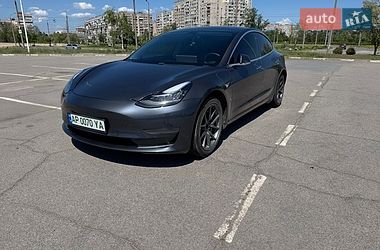 Седан Tesla Model 3 2019 в Запорожье