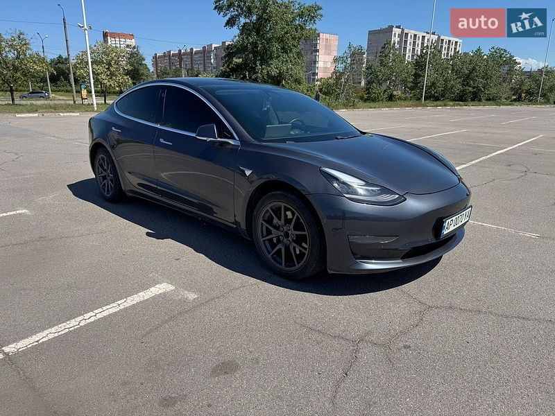 Седан Tesla Model 3 2019 в Запорожье