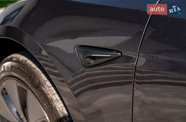 Седан Tesla Model 3 2025 в Ивано-Франковске