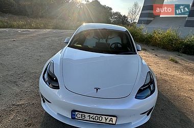 Седан Tesla Model 3 2021 в Чернигове