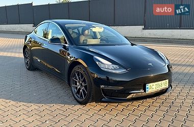 Седан Tesla Model 3 2019 в Рожище
