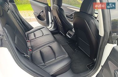 Седан Tesla Model 3 2021 в Житомире