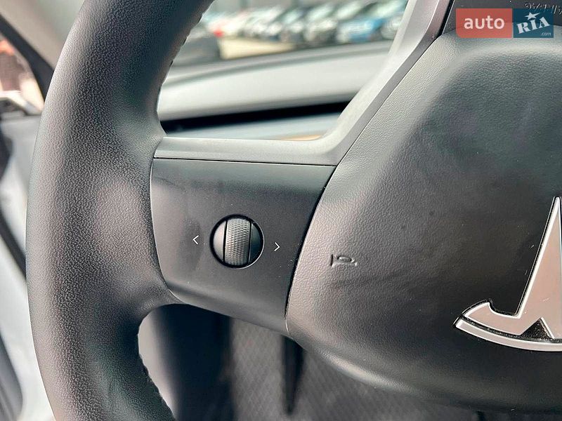 Седан Tesla Model 3 2020 в Дрогобыче фото 25 Седан Tesla Model 3 2020 в Дрогобыче