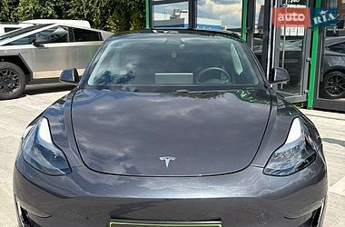 Седан Tesla Model 3 2021 в Киеве фото 5 Седан Tesla Model 3 2021 в Киеве