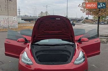 Седан Tesla Model 3 2023 в Києві фото 24 Седан Tesla Model 3 2023 в Києві