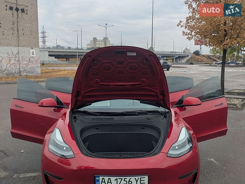 Седан Tesla Model 3 2023 в Києві фото 24 Седан Tesla Model 3 2023 в Києві