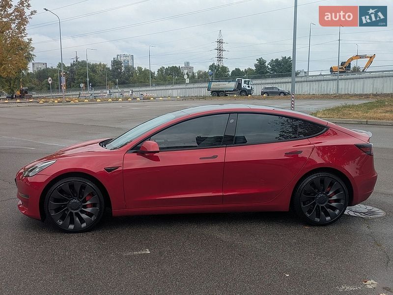 Седан Tesla Model 3 2023 в Києві фото 43 Седан Tesla Model 3 2023 в Києві