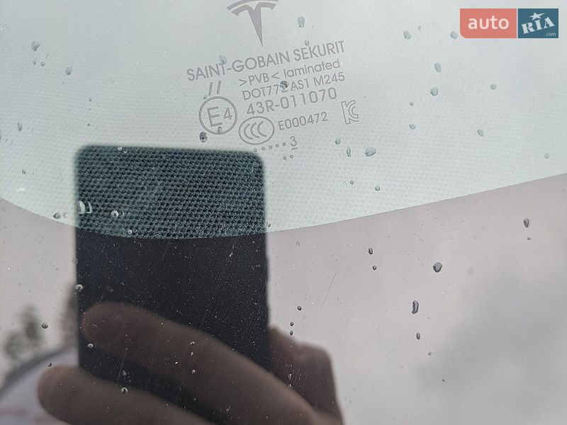 Седан Tesla Model 3 2023 в Києві фото 47 Седан Tesla Model 3 2023 в Києві