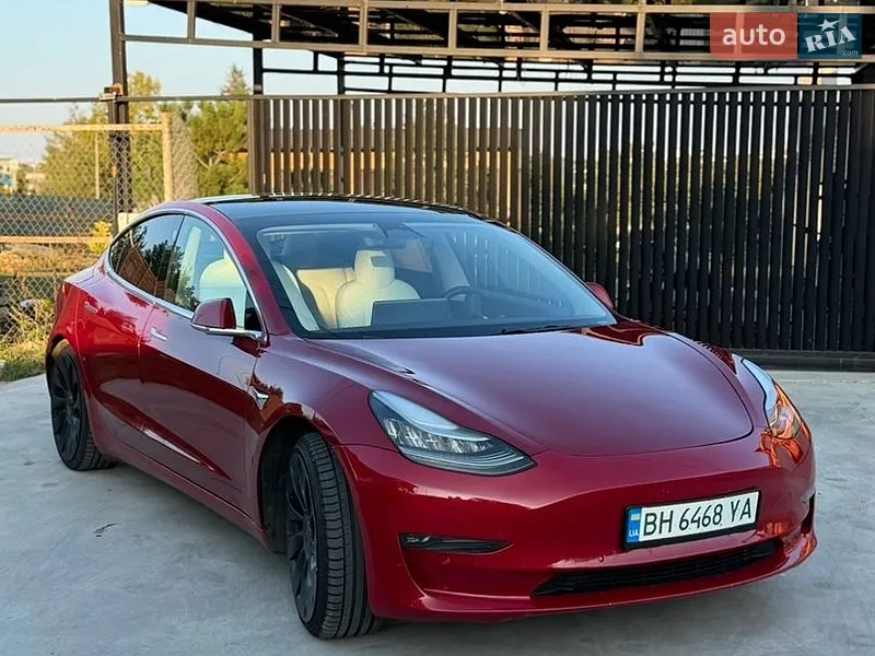Tesla Model 3