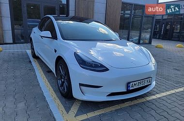 Седан Tesla Model 3 2022 в Житомирі