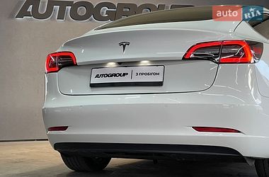 Седан Tesla Model 3 2020 в Одессе
