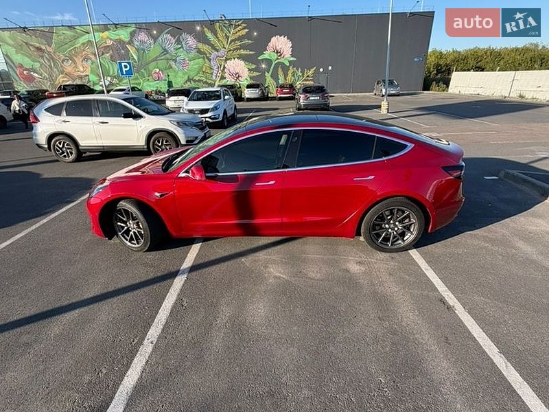 Седан Tesla Model 3 2019 в Белогородке фото 3 Седан Tesla Model 3 2019 в Белогородке