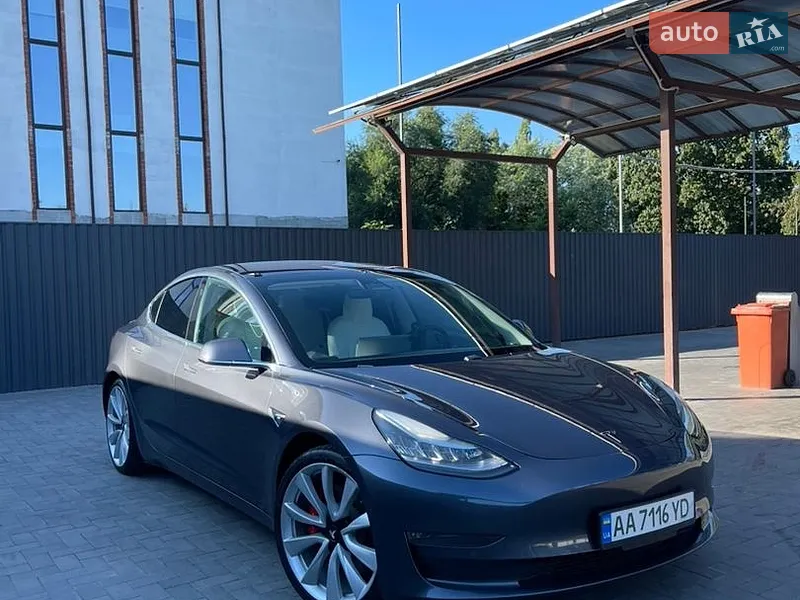 Tesla Model 3