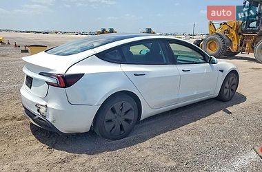 Седан Tesla Model 3 2024 в Львові фото 3 Седан Tesla Model 3 2024 в Львові