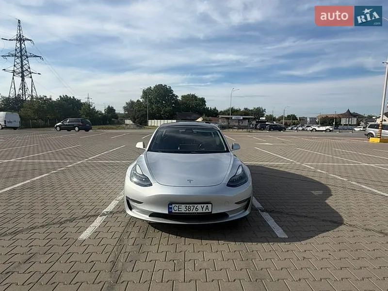 Tesla Model 3 2018