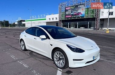 Седан Tesla Model 3 2022 в Одессе