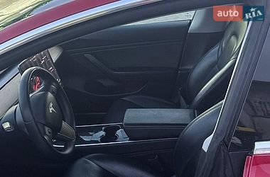 Седан Tesla Model 3 2019 в Ивано-Франковске