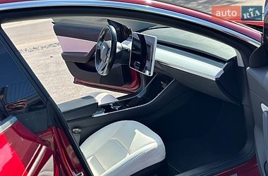 Седан Tesla Model 3 2019 в Нежине