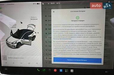 Седан Tesla Model 3 2021 в Івано-Франківську