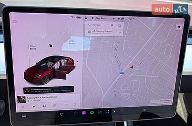 Седан Tesla Model 3 2018 в Киеве