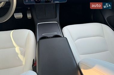 Седан Tesla Model 3 2021 в Коломые