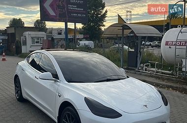 tesla model-3 2020 в Киев от профессионального продавца Dmytro Pupena