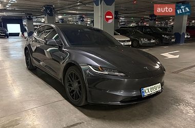 Седан Tesla Model 3 2024 в Харкові фото 4 Седан Tesla Model 3 2024 в Харкові