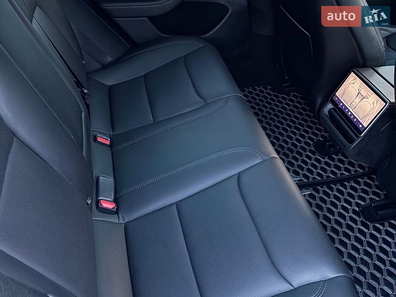 Седан Tesla Model 3 2024 в Харкові фото 15 Седан Tesla Model 3 2024 в Харкові