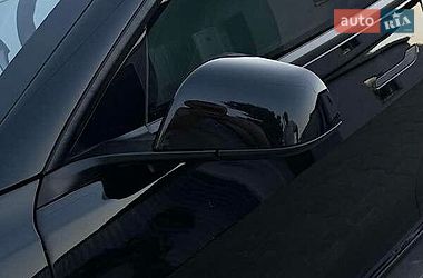 Седан Tesla Model 3 2021 в Львові