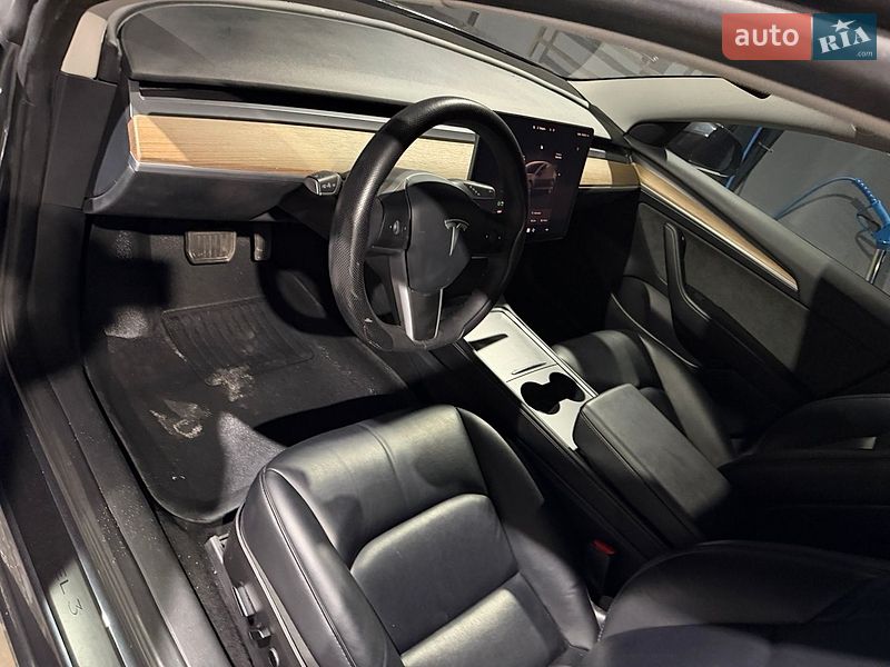 Седан Tesla Model 3 2023 в Львові