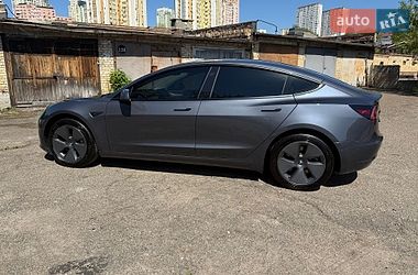 Седан Tesla Model 3 2022 в Києві