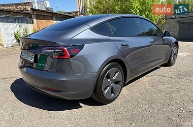 Седан Tesla Model 3 2022 в Києві