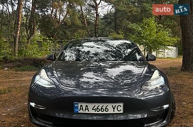 Седан Tesla Model 3 2020 в Киеве фото 9 Седан Tesla Model 3 2020 в Киеве