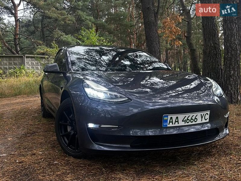 Седан Tesla Model 3 2020 в Киеве фото 14 Седан Tesla Model 3 2020 в Киеве