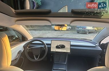 Седан Tesla Model 3 2024 в Запорожье