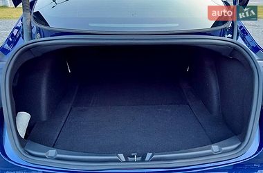 Седан Tesla Model 3 2023 в Дніпрі