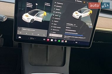 Седан Tesla Model 3 2020 в Кременчуге