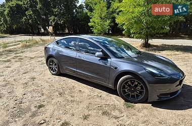 Седан Tesla Model 3 2022 в Одессе