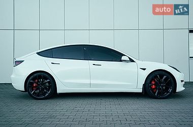 Седан Tesla Model 3 2021 в Харькове
