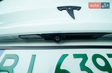 Седан Tesla Model 3 2021 в Харькове