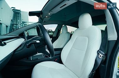 Седан Tesla Model 3 2021 в Харькове