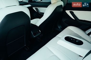 Седан Tesla Model 3 2021 в Харькове