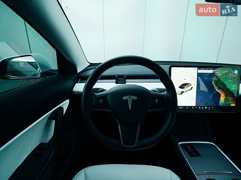 Седан Tesla Model 3 2021 в Харькове