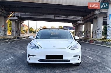 Седан Tesla Model 3 2019 в Одессе фото 2 Седан Tesla Model 3 2019 в Одессе