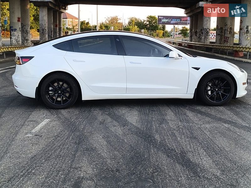 Седан Tesla Model 3 2019 в Одессе фото 12 Седан Tesla Model 3 2019 в Одессе