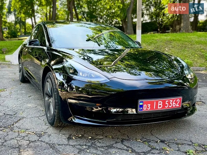 Tesla Model 3 2018