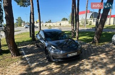 Седан Tesla Model 3 2022 в Гостомеле